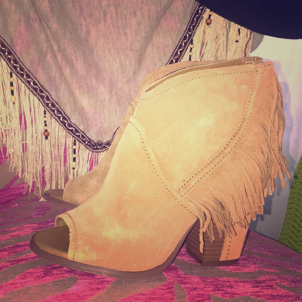 Gianni Bini ankle booties 💥💥✨